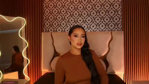 Snapshot of beella_tay1 chatting on January 13, 12:32 pm BELLA online show from January 13, 12:32 pm