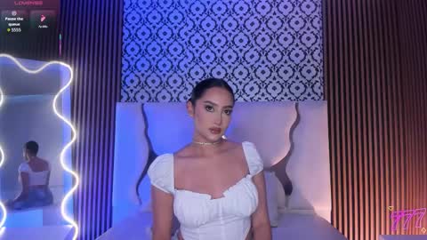 Snapshot of beella_tay1 chatting on January 19, 11:58 am BELLA online show from January 19, 11:58 am