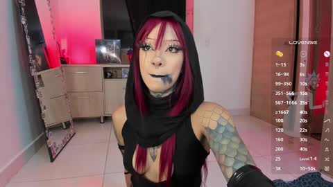 Daniela  ur fav living dead girl  online show from December 15, 11:20 pm