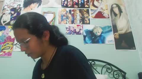 Snapshot of beentage chatting on December 17, 5:51 am Alex online show from December 17, 5:51 am