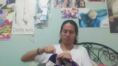 Snapshot of beentage chatting on January 5, 6:35 am Alex online show from January 5, 6:35 am