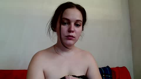 Snapshot of behappy4self chatting on December 17, 6:35 am fuckharddadyback online show from December 17, 6:35 am