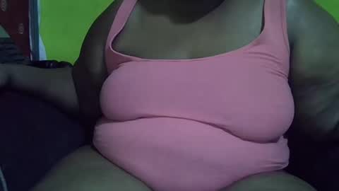 Snapshot of bekky_darling chatting on March 5, 7:49 pm bekky_darling online show from March 5, 7:49 pm