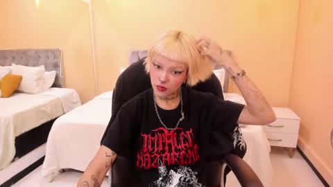 Bela online show from April 4, 12:57 pm