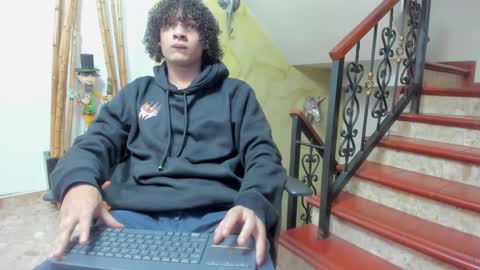 Snapshot of belamiramil chatting on December 8, 3:43 am independent model online show from December 8, 3:43 am