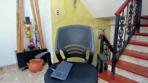 Snapshot of belamiramil chatting on December 11, 12:55 pm independent model online show from December 11, 12:55 pm