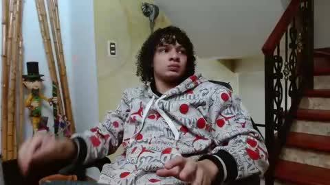 Snapshot of belamiramil chatting on December 12, 4:15 am independent model online show from December 12, 4:15 am