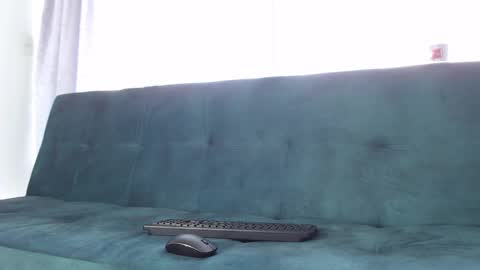 Snapshot of belamiramil chatting on January 17, 10:12 pm independent model online show from January 17, 10:12 pm