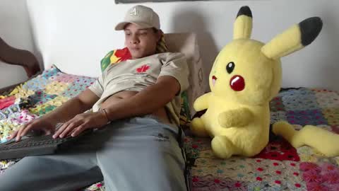 Snapshot of belamiramil chatting on October 1, 2:06 am independent model online show from October 1, 2:06 am