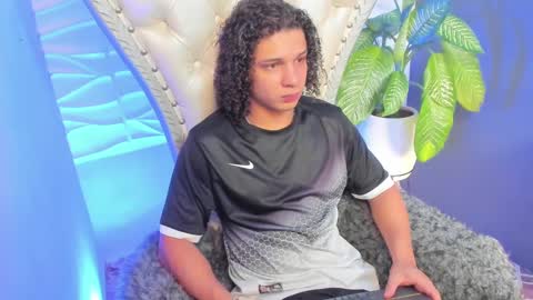 Snapshot of belamiramil chatting on October 16, 10:22 pm independent model online show from October 16, 10:22 pm