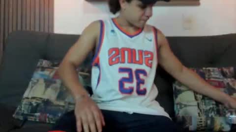 Snapshot of belamiramil chatting on November 2, 8:22 pm independent model online show from November 2, 8:22 pm