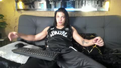 Snapshot of belamiramil chatting on May 15, 4:19 am independent model online show from May 15, 4:19 am