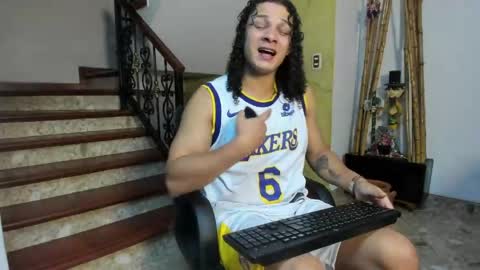Snapshot of belamiramil chatting on June 2, 10:45 pm independent model online show from June 2, 10:45 pm
