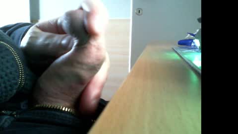 belgianfatcock online show from December 3, 3:22 pm