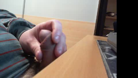 belgianfatcock online show from January 7, 4:18 am