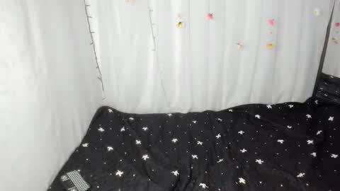 modelo independiente online show from March 26, 10:15 pm