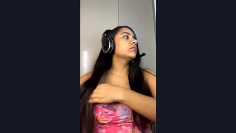 Snapshot of belindafeiner chatting on March 12, 4:35 pm belindafeiner online show from March 12, 4:35 pm