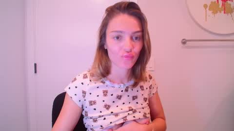 Bell kim online show from February 4, 1:00 am