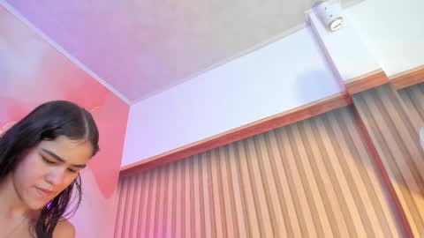 Snapshot of bella__sweets chatting on March 4, 7:01 pm Melanie online show from March 4, 7:01 pm