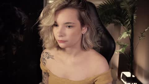  lita  online show from January 25, 8:53 pm