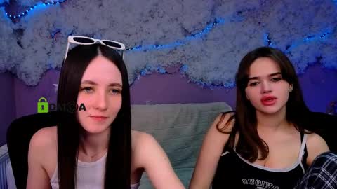 Snapshot of bella_dorn chatting on May 22, 9:26 am Bella online show from May 22, 9:26 am