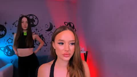 Bella online show from August 2, 9:30 am