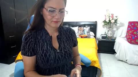 Bella online show from October 17, 12:14 am
