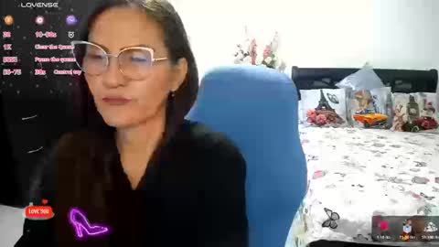 Snapshot of bella_ghisell chatting on March 21, 12:37 am Bella online show from March 21, 12:37 am