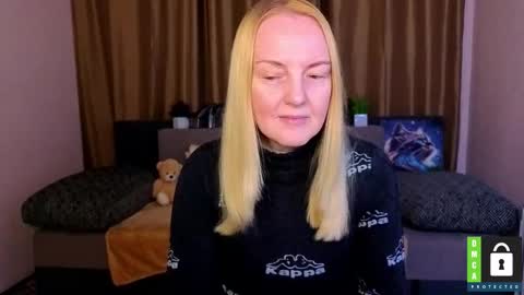 Bella online show from March 22, 12:30 pm