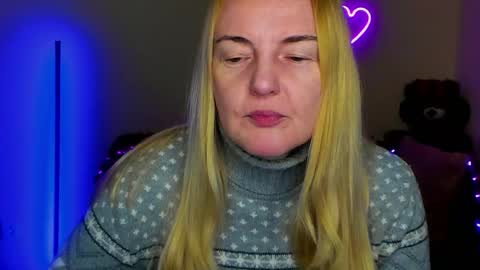 Bella online show from April 21, 11:27 am