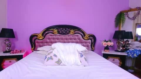 Snapshot of bella_hex chatting on September 18, 5:48 pm Bella online show from September 18, 5:48 pm