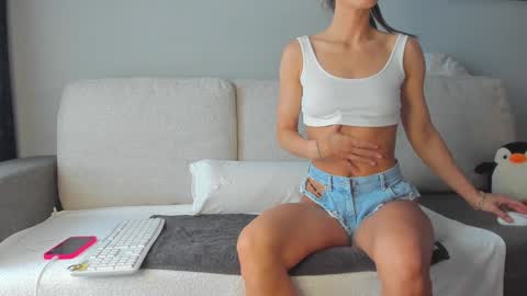 Anna  online show from January 19, 8:18 am