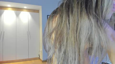 Anna  online show from February 3, 3:59 pm