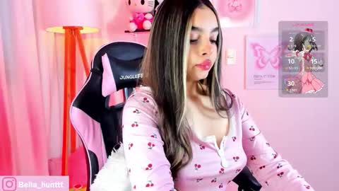 bella igbella hunttt online show from December 2, 4:18 am