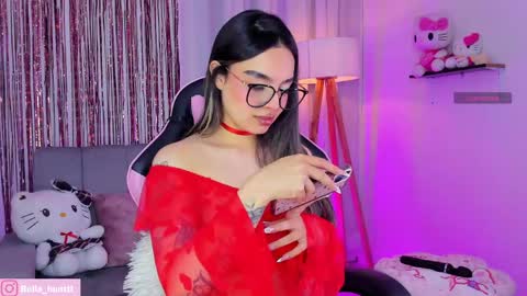 bella igbella hunttt online show from May 24, 5:34 am