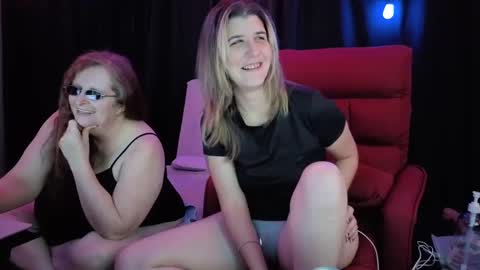 Bella James online show from September 15, 4:07 pm