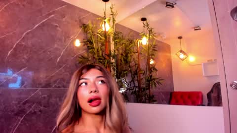 Bella online show from April 21, 4:56 pm