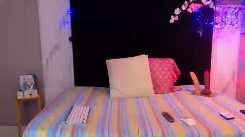 BELLA online show from March 21, 4:17 am