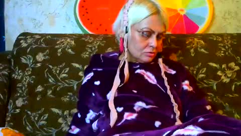 Snapshot of bella_nathalie chatting on September 29, 5:01 am Bella Nathalie online show from September 29, 5:01 am