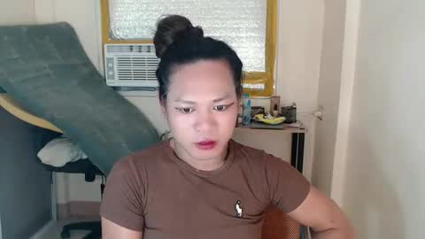 bella_ngo online show from May 12, 12:35 pm