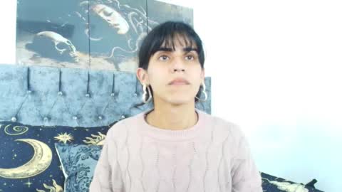 Snapshot of bella_poisonous chatting on October 4, 1:58 am Bella online show from October 4, 1:58 am