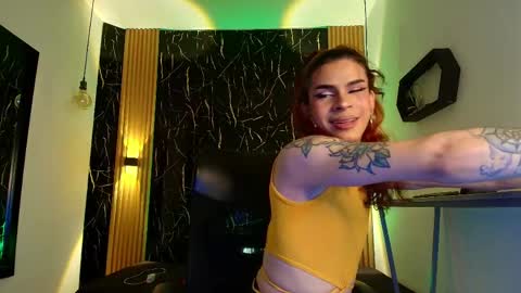     online show from April 21, 8:44 pm