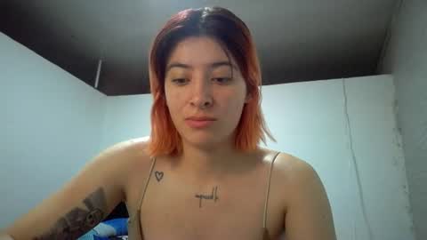 Snapshot of bella_thorne1999 chatting on July 26, 4:03 pm bella_thorne1999 online show from July 26, 4:03 pm