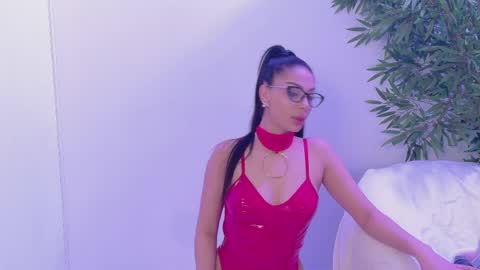 Bella online show from February 23, 9:56 pm