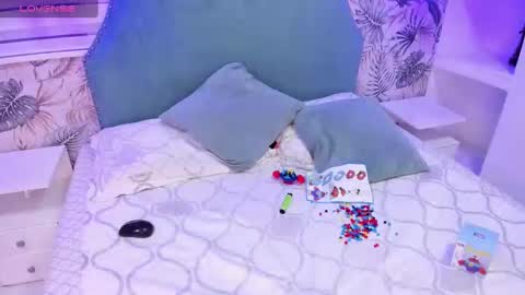 Bella Becca  online show from December 27, 7:57 pm