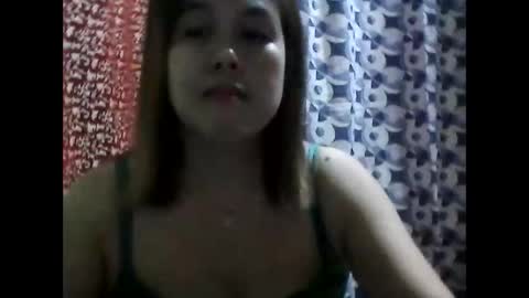 bellaalle online show from October 27, 1:04 pm