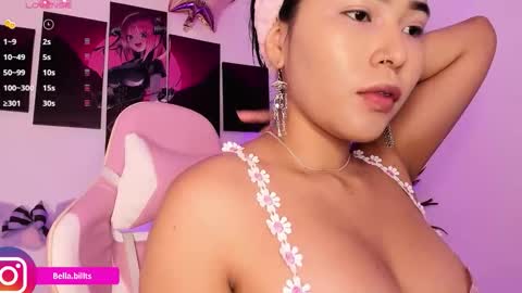 Bella online show from March 27, 1:11 pm