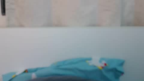 Snapshot of bellacrystall chatting on January 7, 6:05 am bellacrystall online show from January 7, 6:05 am