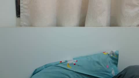 Snapshot of bellacrystall chatting on March 14, 6:41 am bellacrystall online show from March 14, 6:41 am