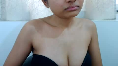 bellacrystall online show from June 16, 7:22 am